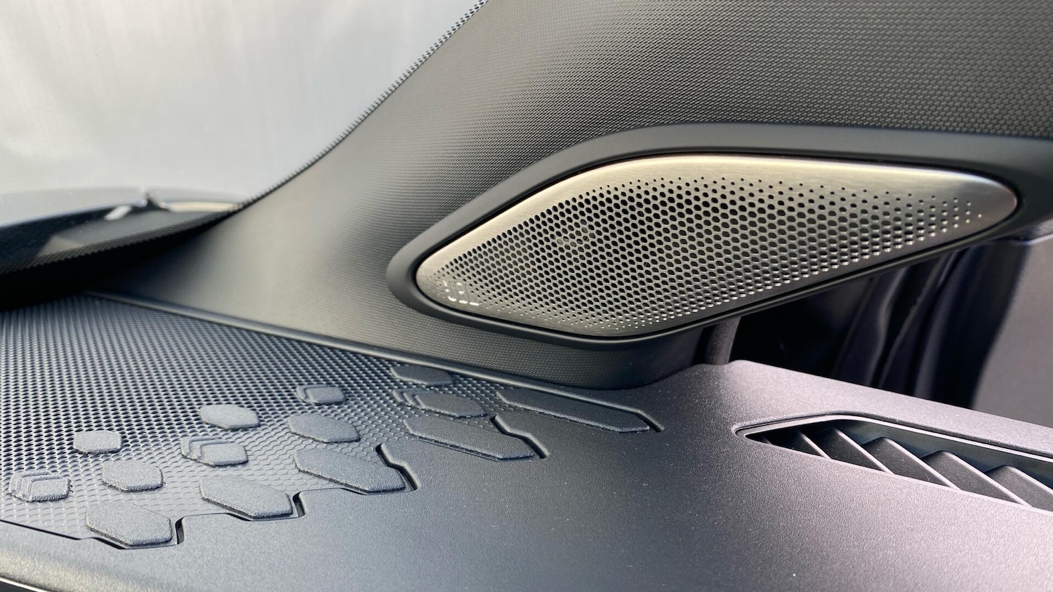 Used Toyota C-HR 2025 for sale - 76457689: Photo 47