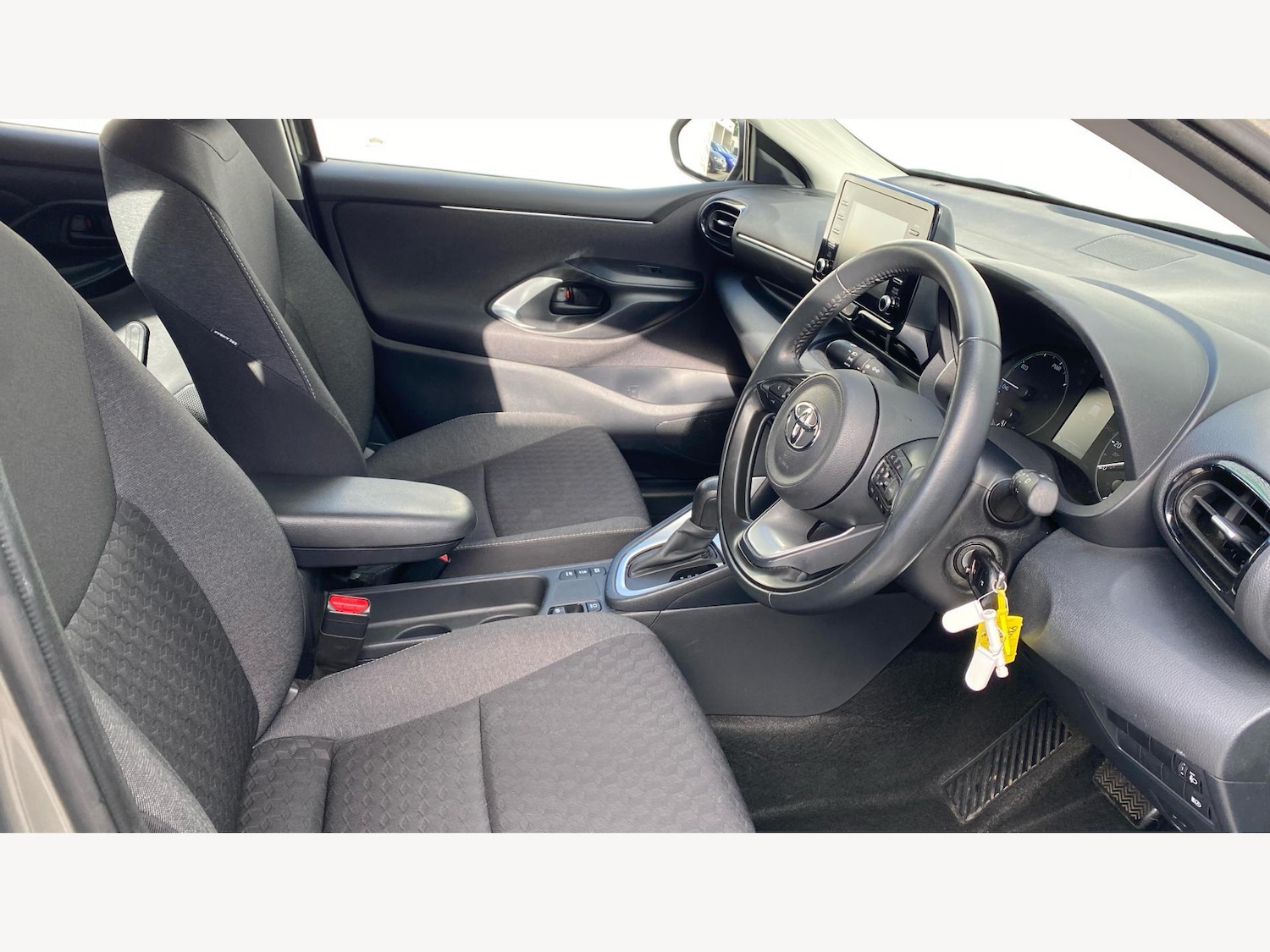 Used Toyota Yaris 2022 for sale - 76360234: Photo 13