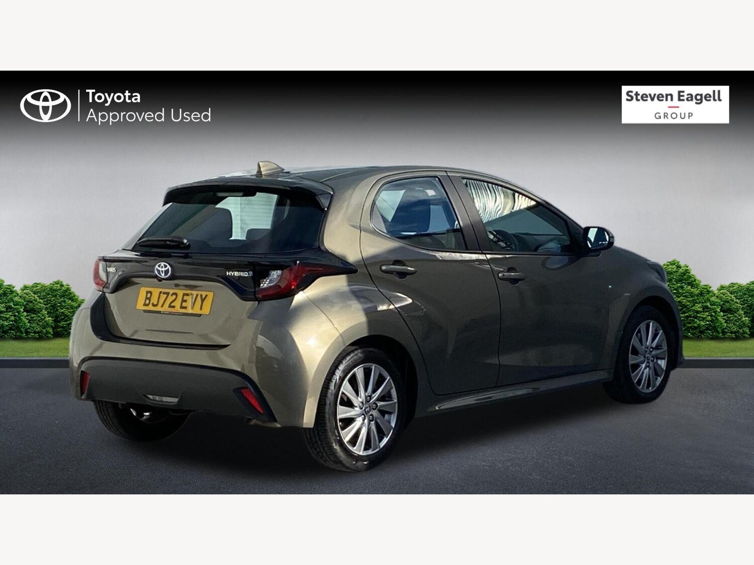 Used Toyota Yaris 2022 for sale - 76360234: Photo 2