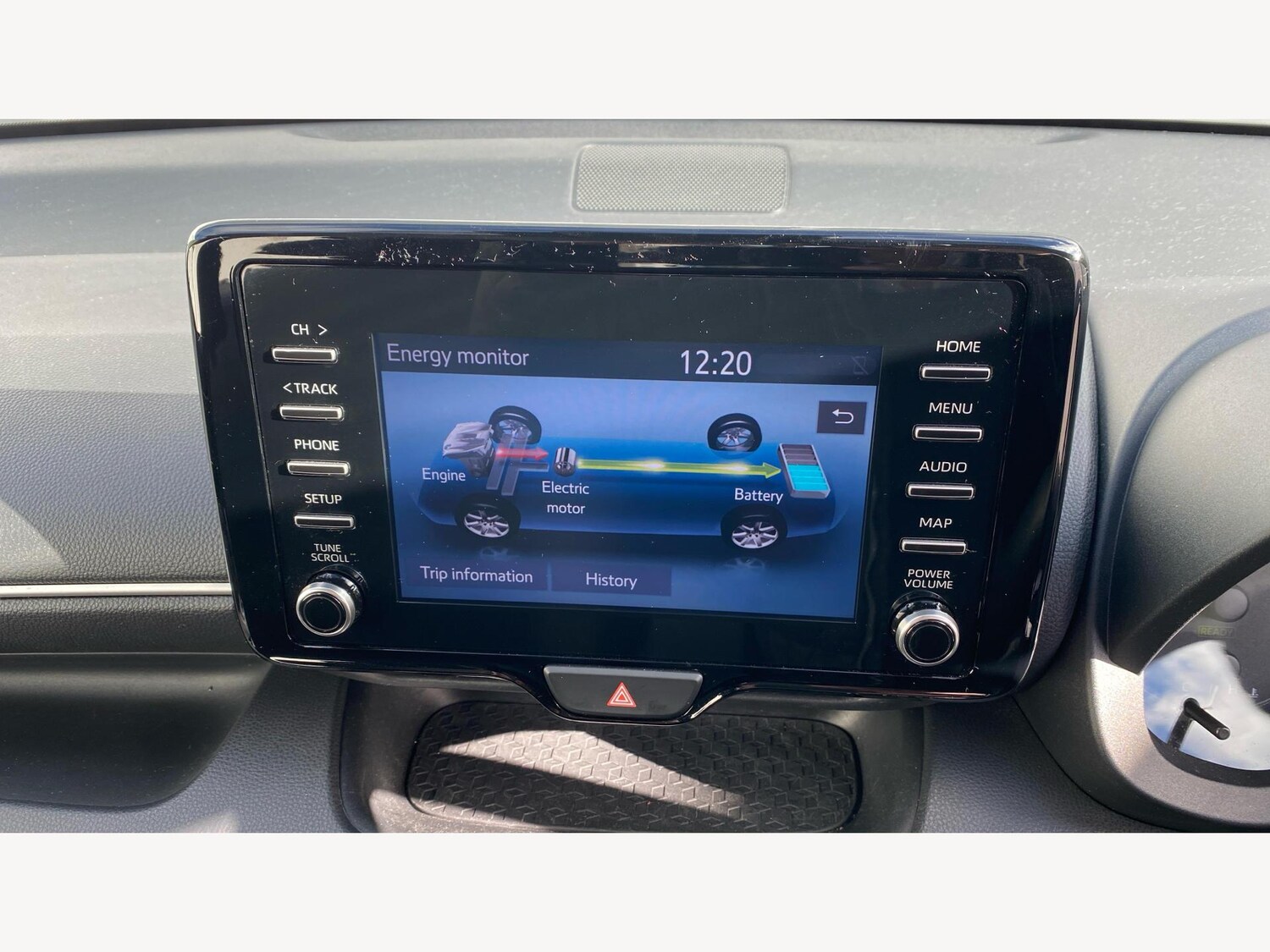 Used Toyota Yaris 2022 for sale - 76360234: Photo 24