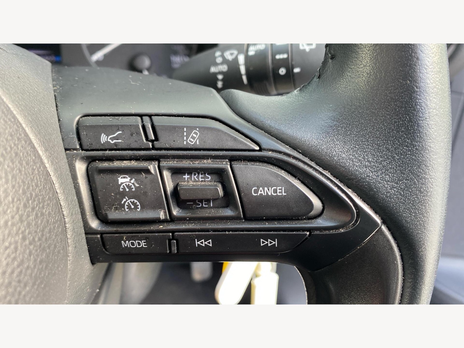 Used Toyota Yaris 2022 for sale - 76360234: Photo 30