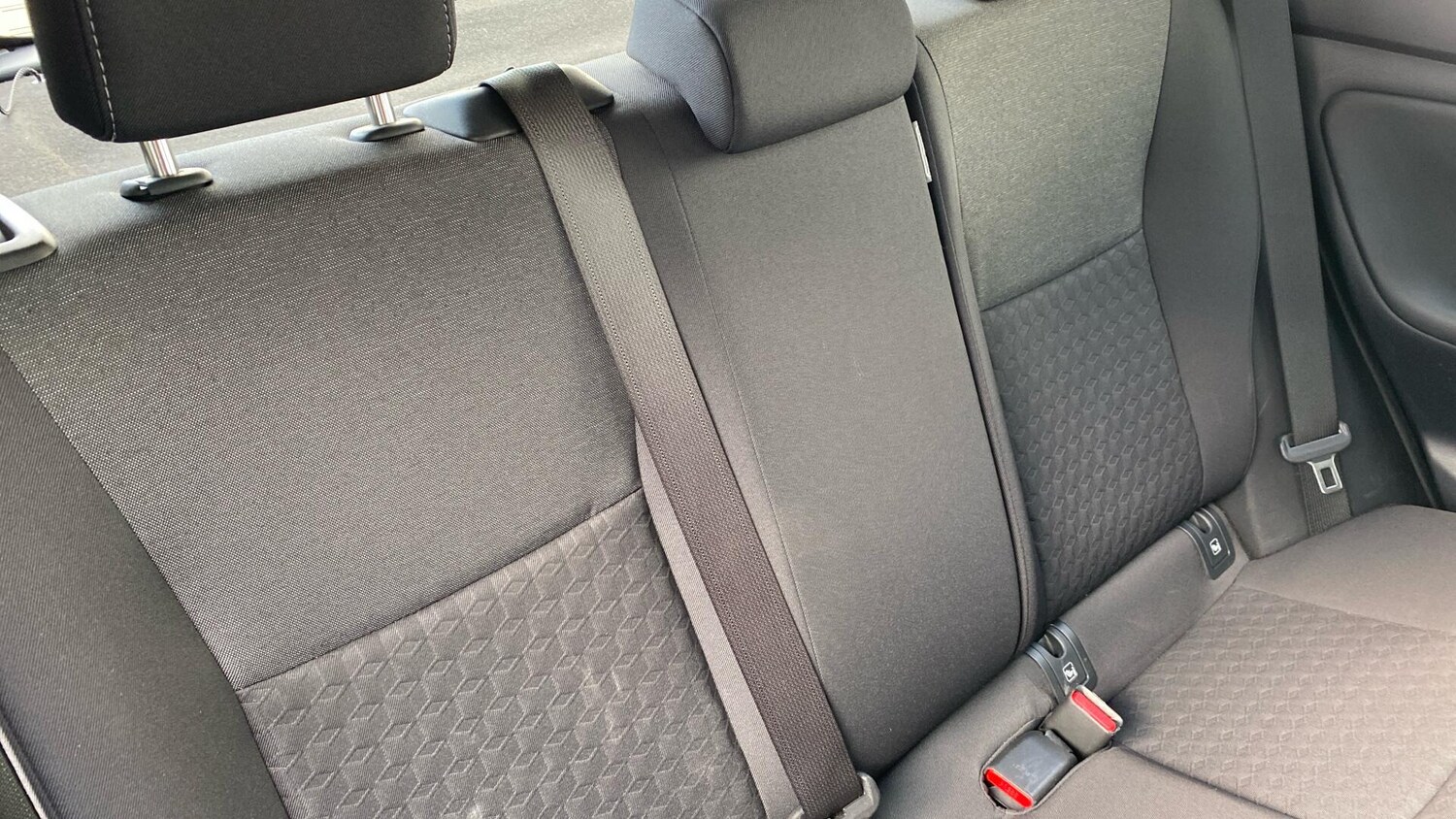Used Toyota Yaris 2022 for sale - 76360234: Photo 35