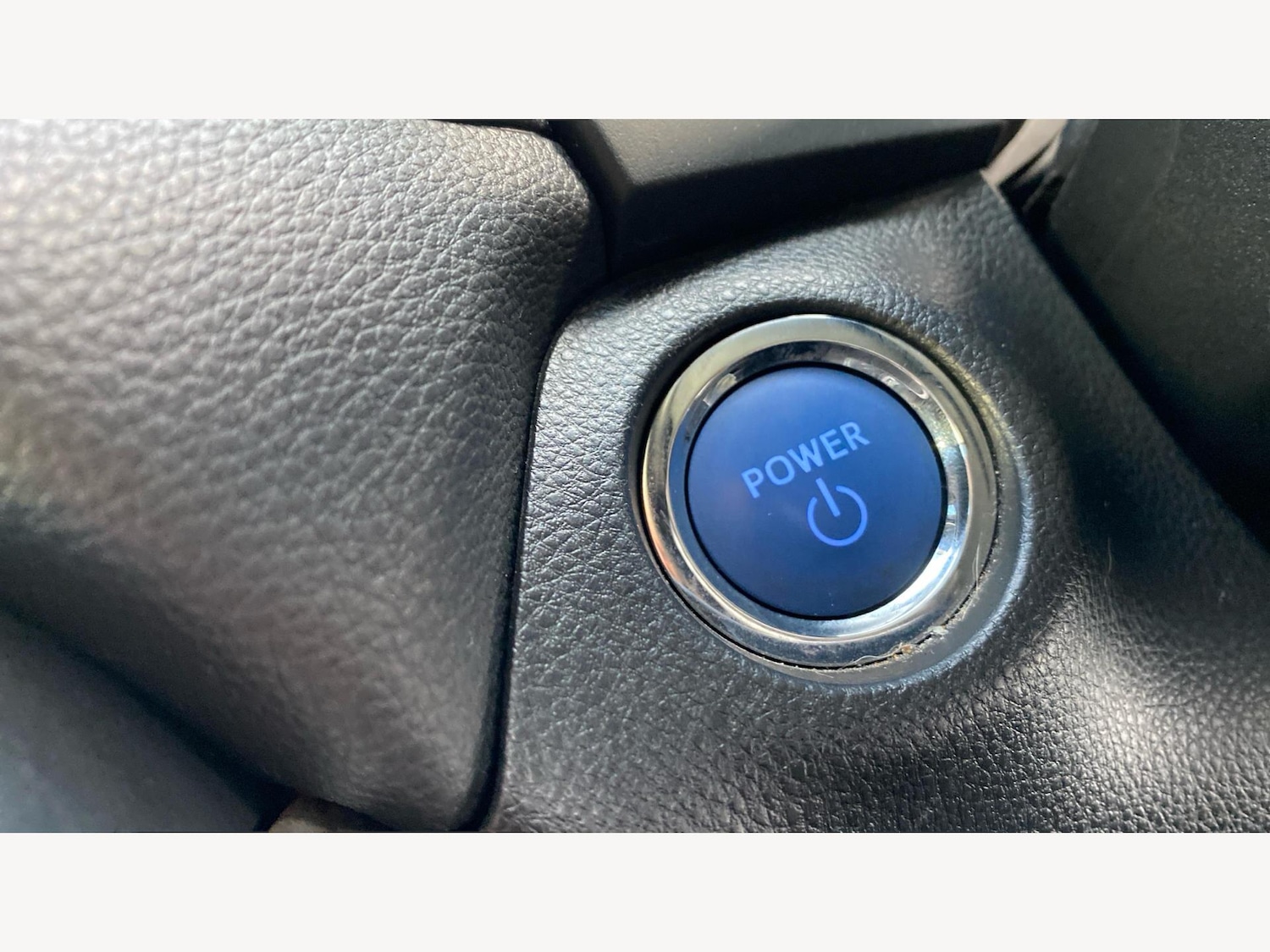 Used Toyota RAV4 2019 for sale - 77081526: Photo 28