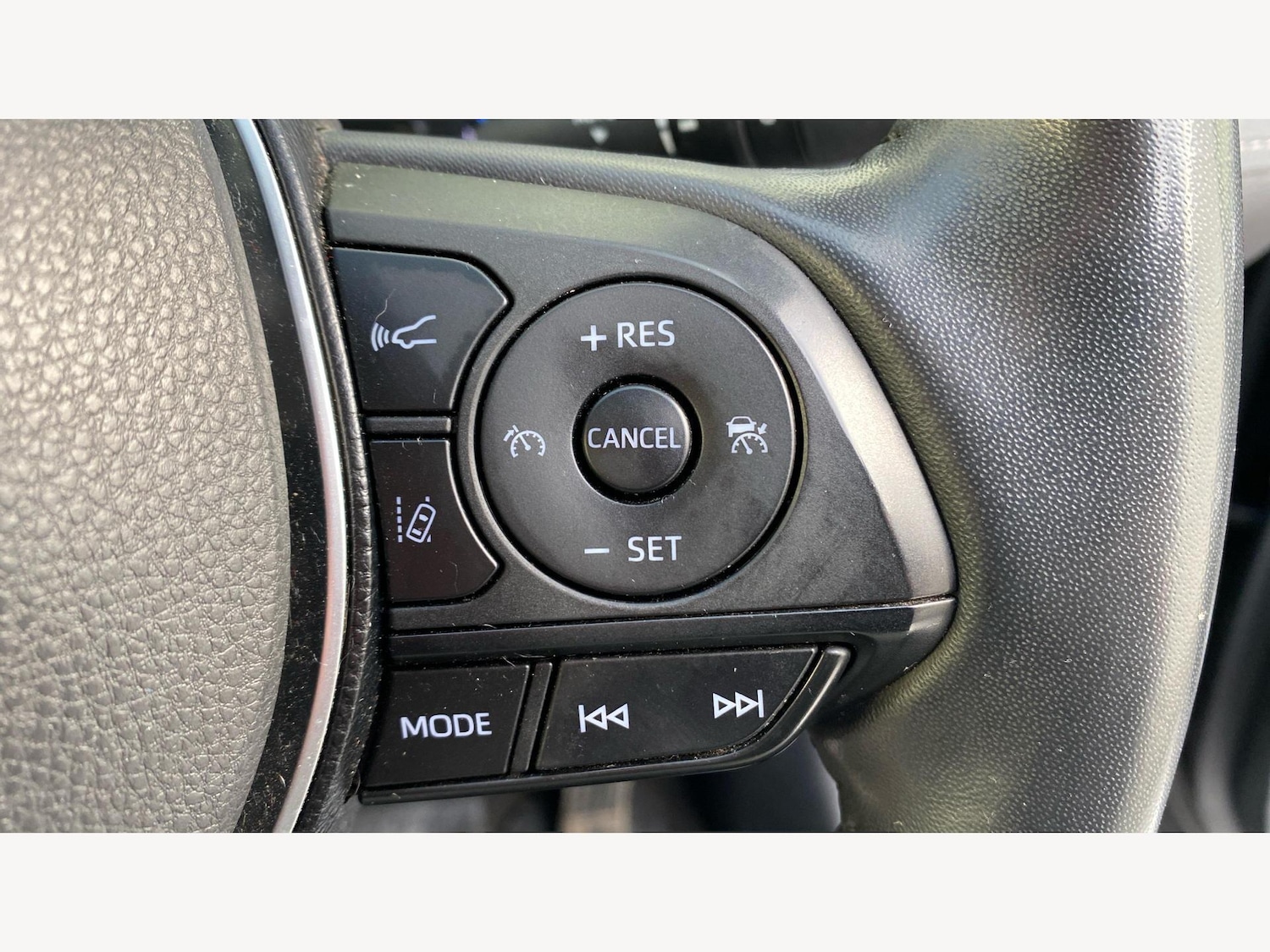 Used Toyota RAV4 2019 for sale - 77081526: Photo 31