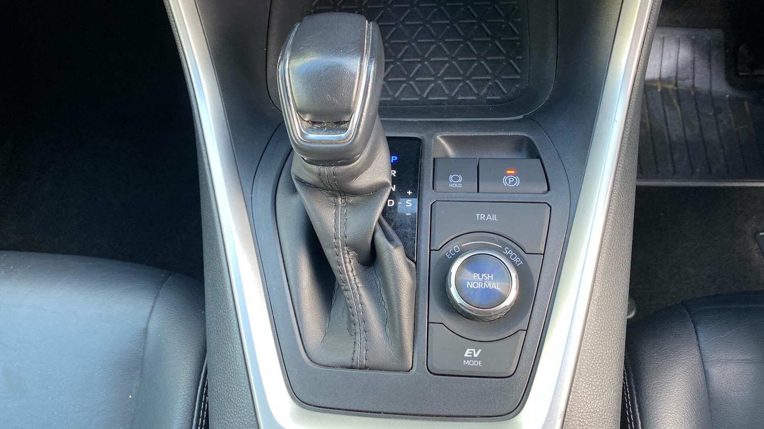 Used Toyota RAV4 2019 for sale - 77081526: Photo 40