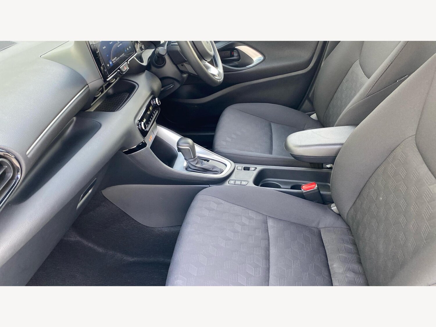 Used Toyota Yaris 2025 for sale - 77314564: Photo 12