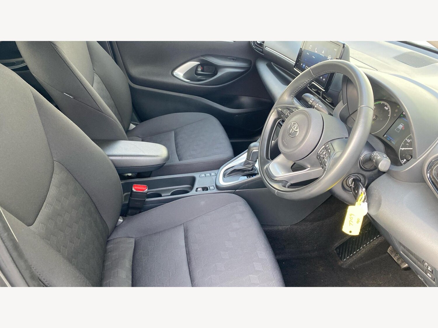 Used Toyota Yaris 2025 for sale - 77314564: Photo 13