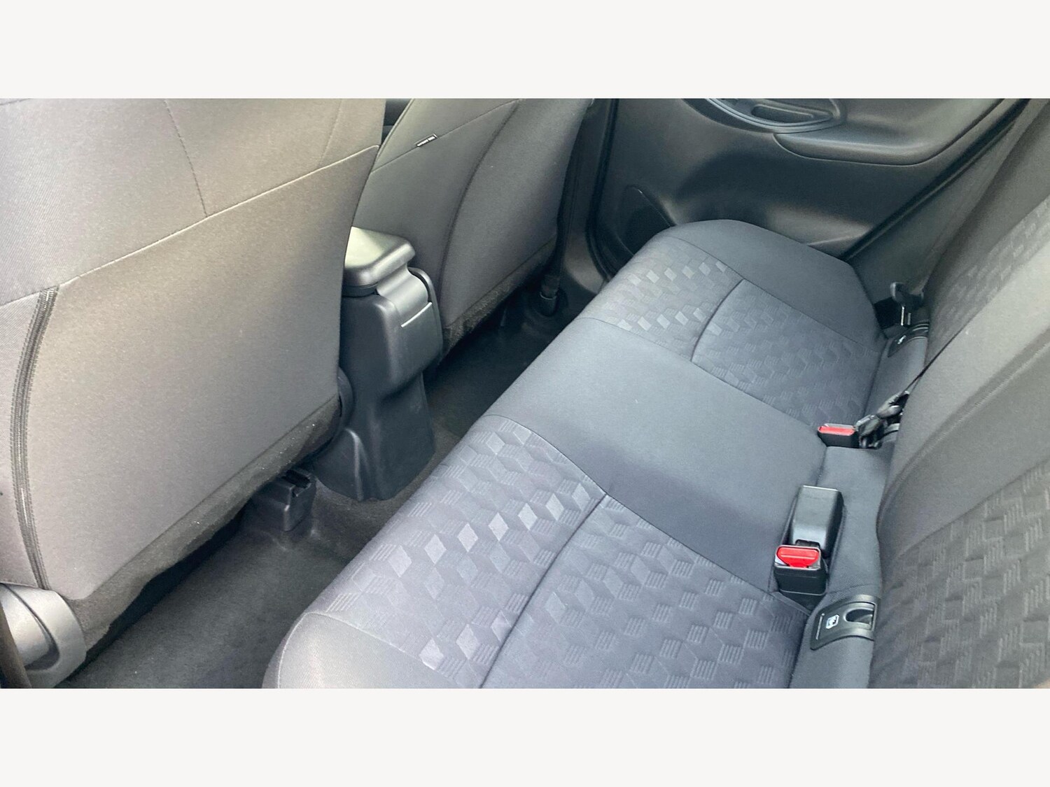 Used Toyota Yaris 2025 for sale - 77314564: Photo 15