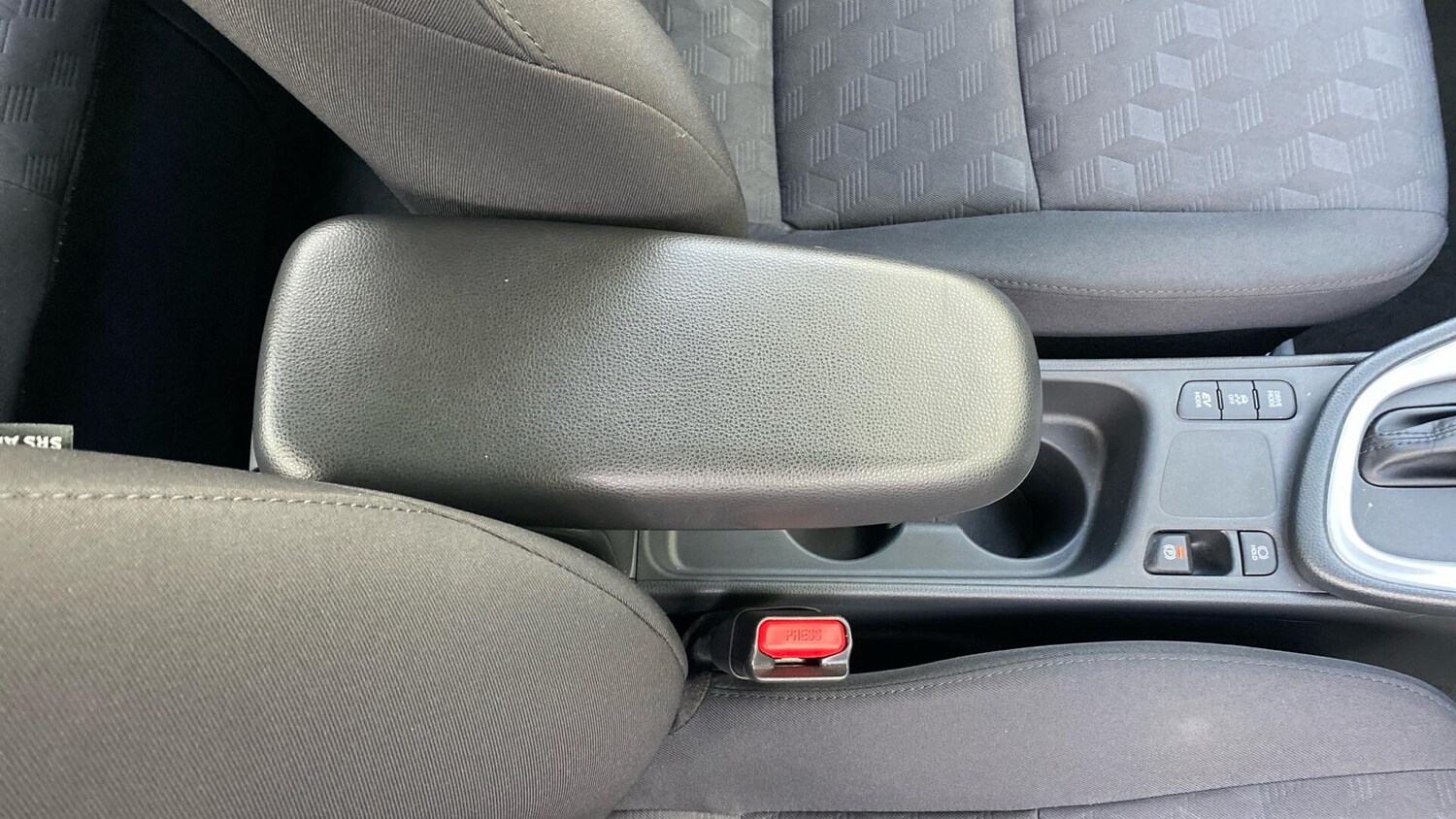 Used Toyota Yaris 2025 for sale - 77314564: Photo 37