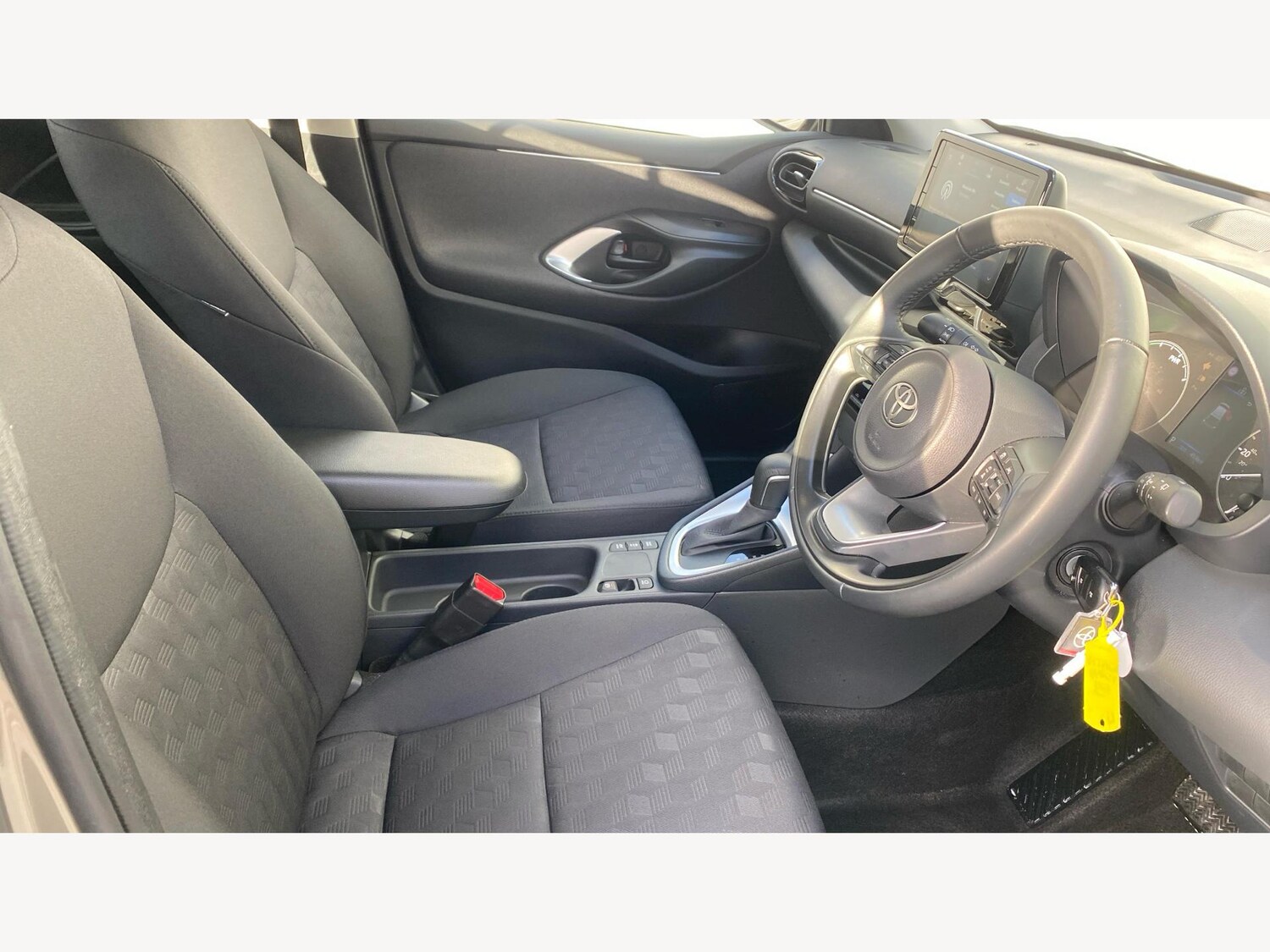 Used Toyota Yaris 2024 for sale - 76743093: Photo 13