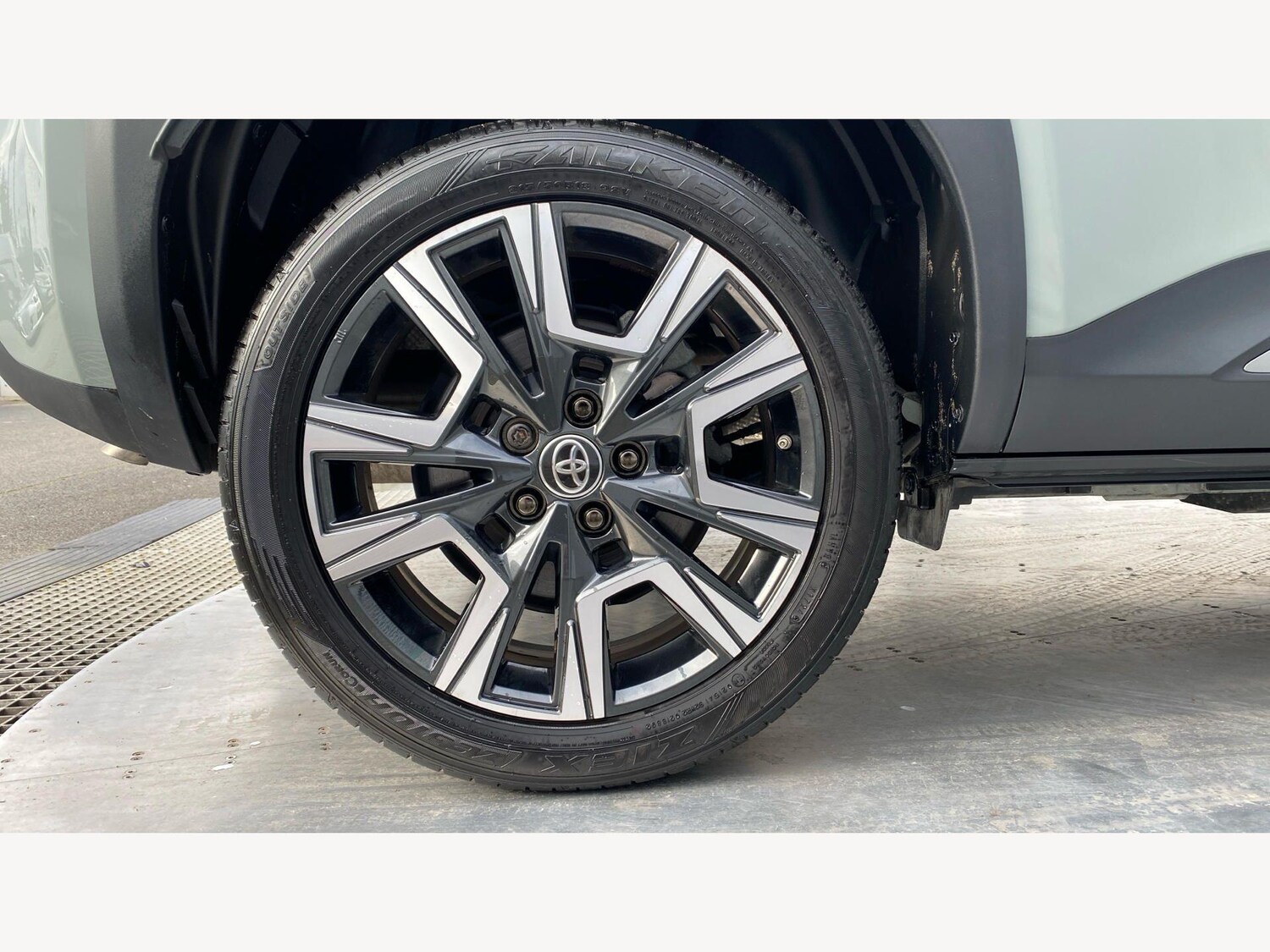 Used Toyota Yaris Cross 2024 for sale - 77737055: Photo 20