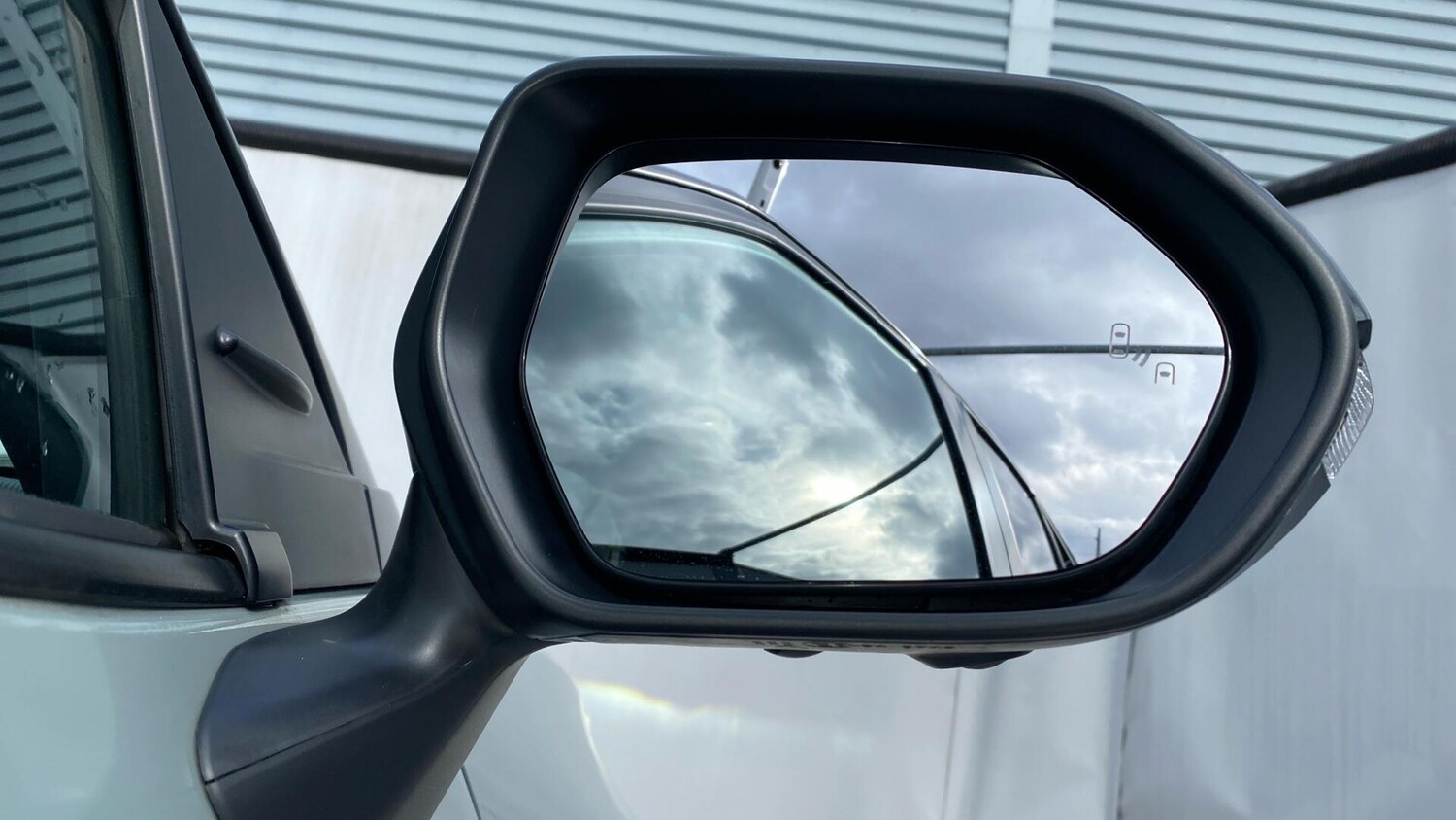 Used Toyota Yaris Cross 2024 for sale - 77737055: Photo 35