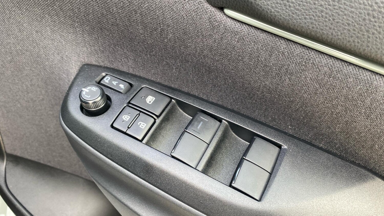 Used Toyota Yaris Cross 2024 for sale - 77737055: Photo 43