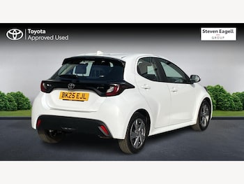 Used Toyota Yaris 2025 for sale - 78461549: Photo
