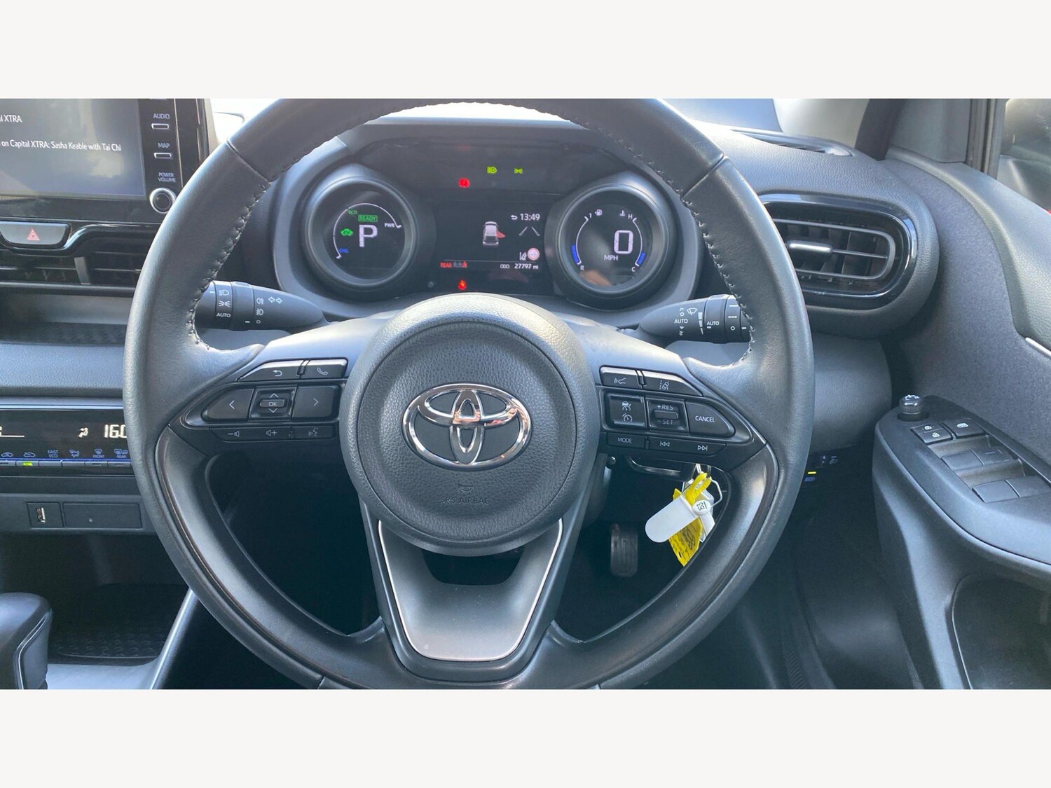 Used Toyota Yaris for sale - 77724234: Photo 10
