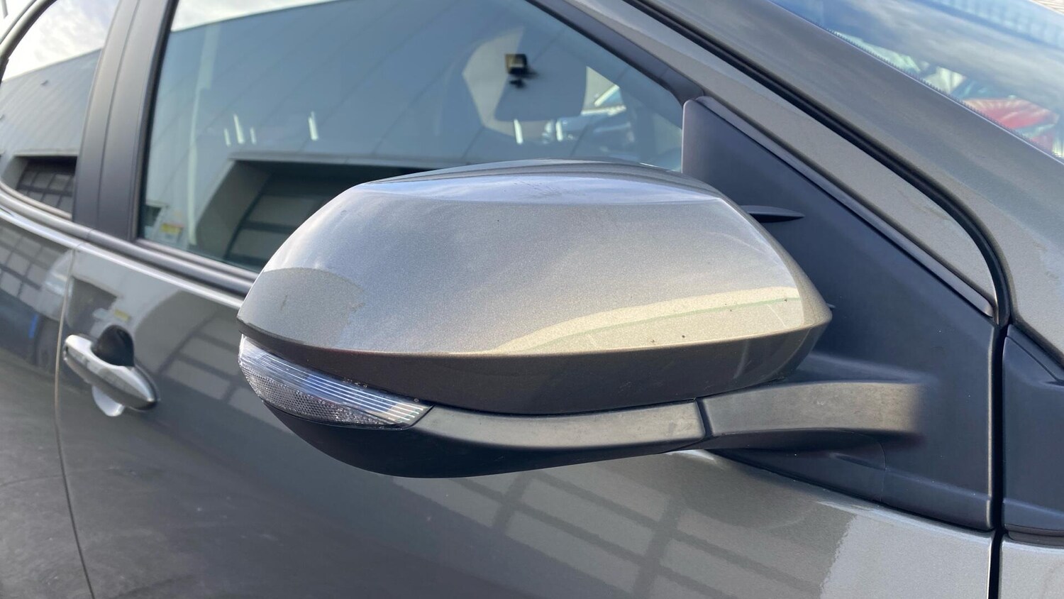 Used Toyota Yaris for sale - 77724234: Photo 33