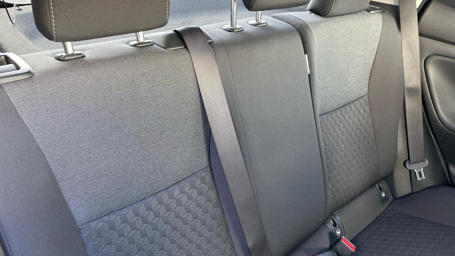 Used Toyota Yaris for sale - 77724234: Photo 37