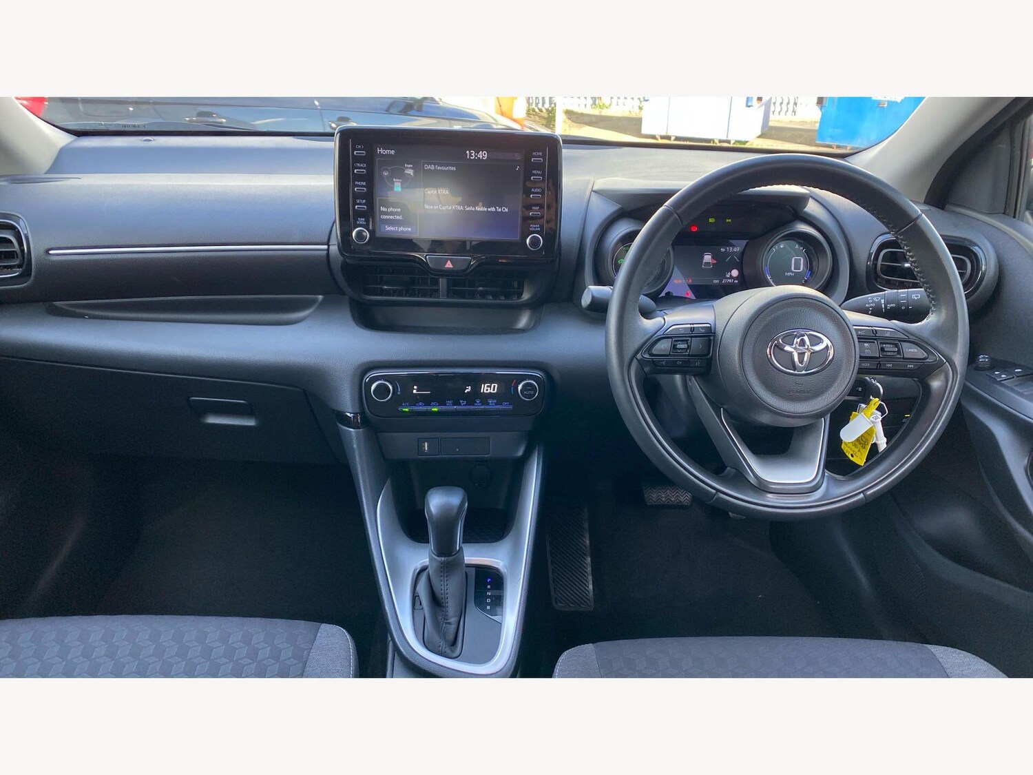 Used Toyota Yaris for sale - 77724234: Photo 7