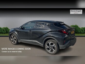 Used Toyota C-HR 2023 for sale - 76071574: Photo