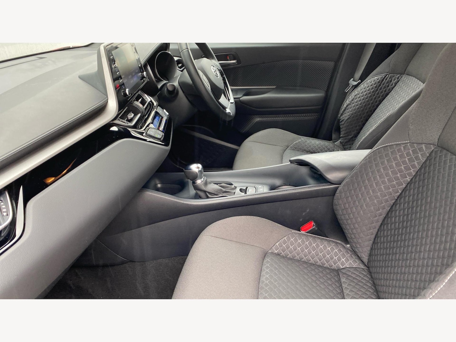 Used Toyota C-HR 2023 for sale - 77537138: Photo 12