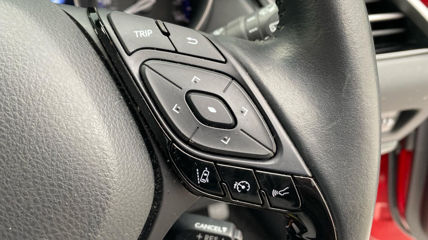 Used Toyota C-HR 2023 for sale - 77537138: Photo 32