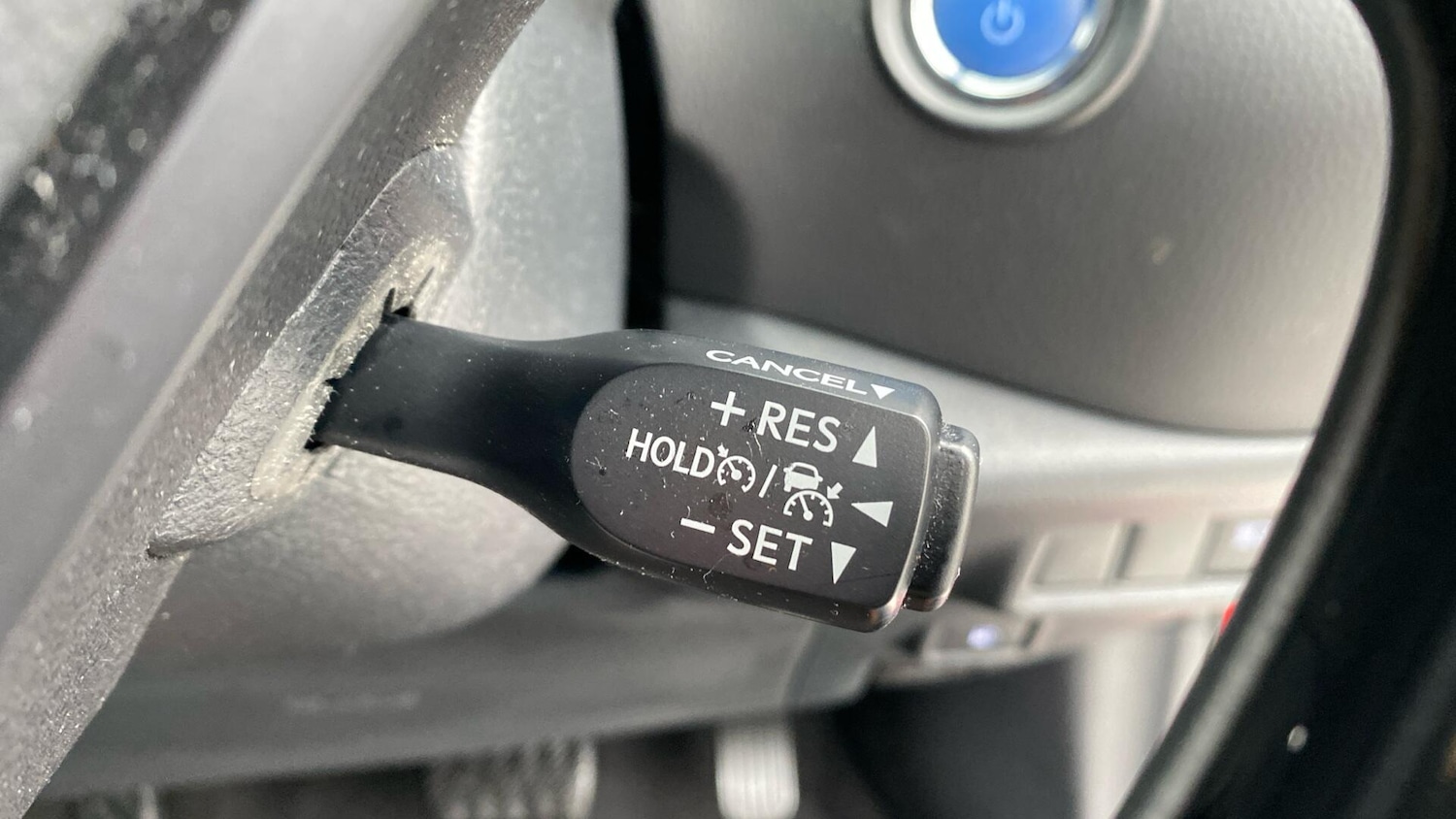 Used Toyota C-HR 2023 for sale - 77537138: Photo 33