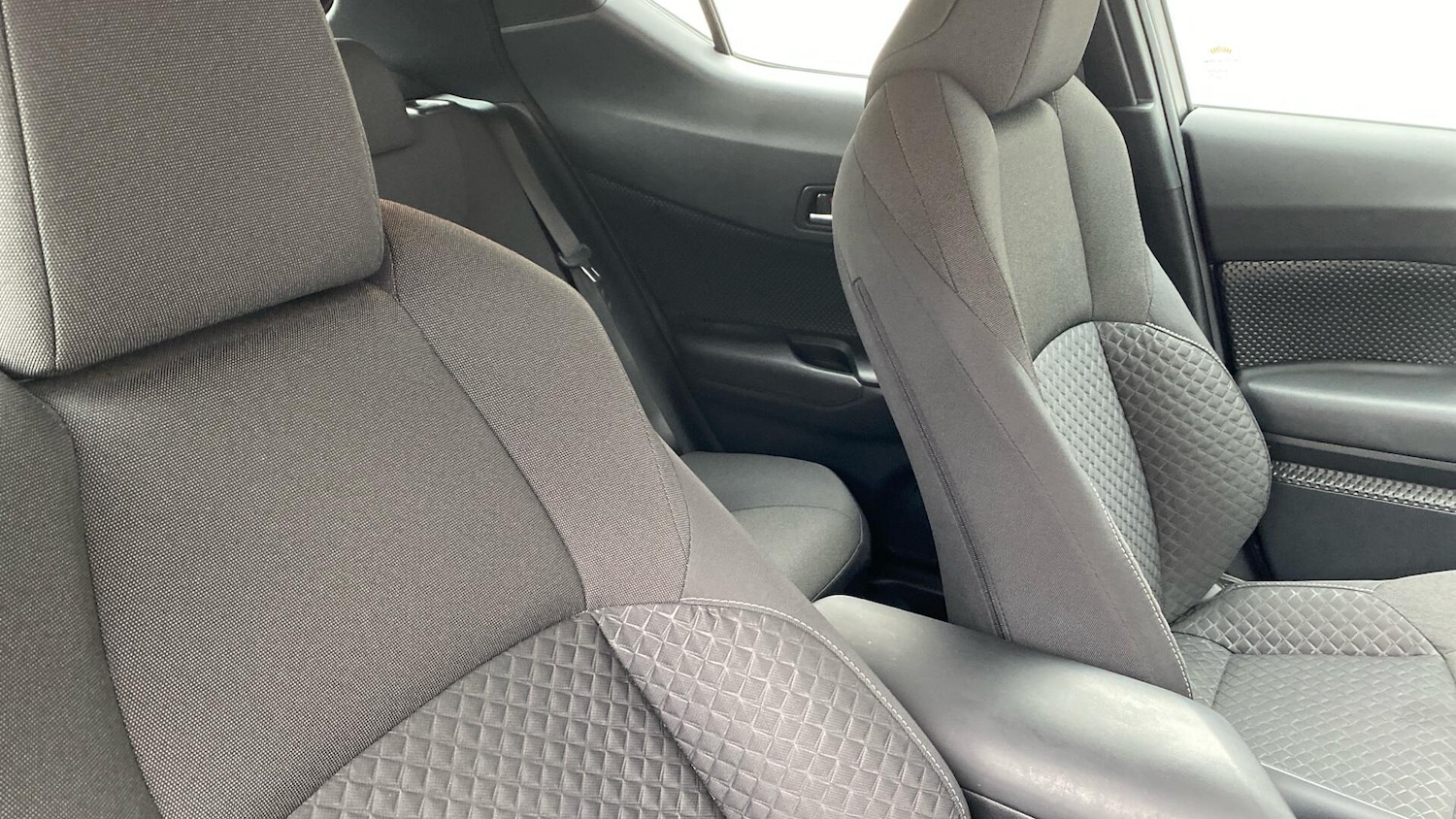 Used Toyota C-HR 2023 for sale - 77537138: Photo 36