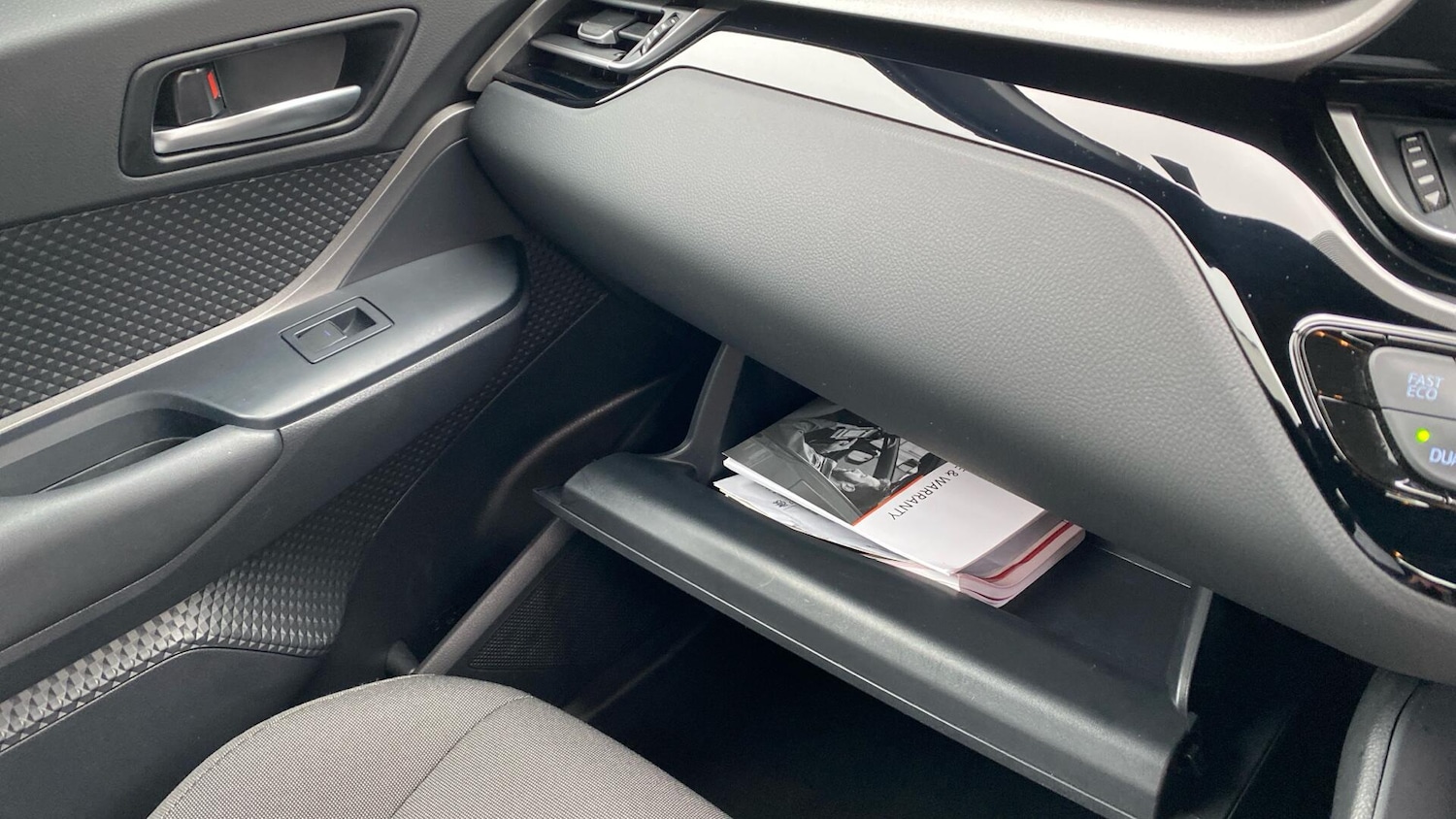 Used Toyota C-HR 2023 for sale - 77537138: Photo 43