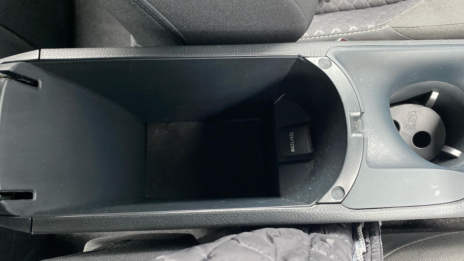 Used Toyota C-HR 2023 for sale - 77537138: Photo 45