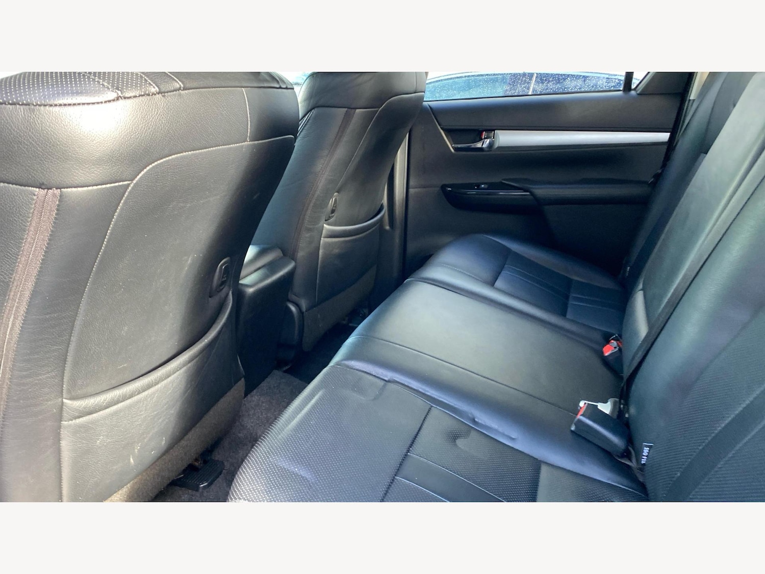 Used Toyota Hilux 2017 for sale - 77575124: Photo 15