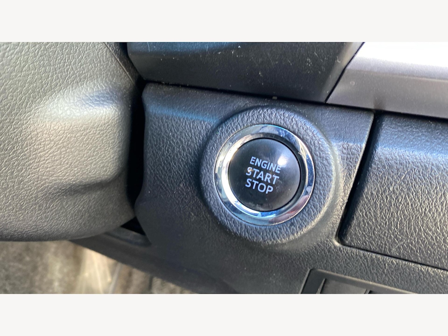 Used Toyota Hilux 2017 for sale - 77575124: Photo 28