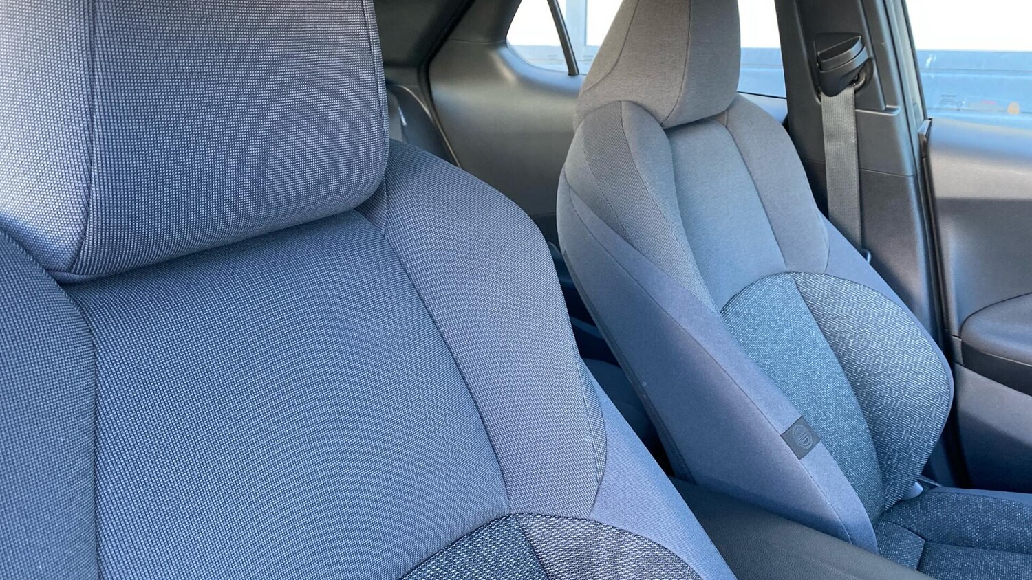 Used Toyota C-HR for sale - 77958083: Photo 38