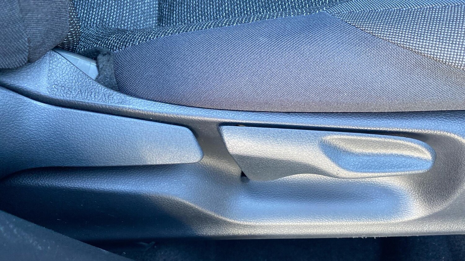 Used Toyota C-HR for sale - 77958083: Photo 40