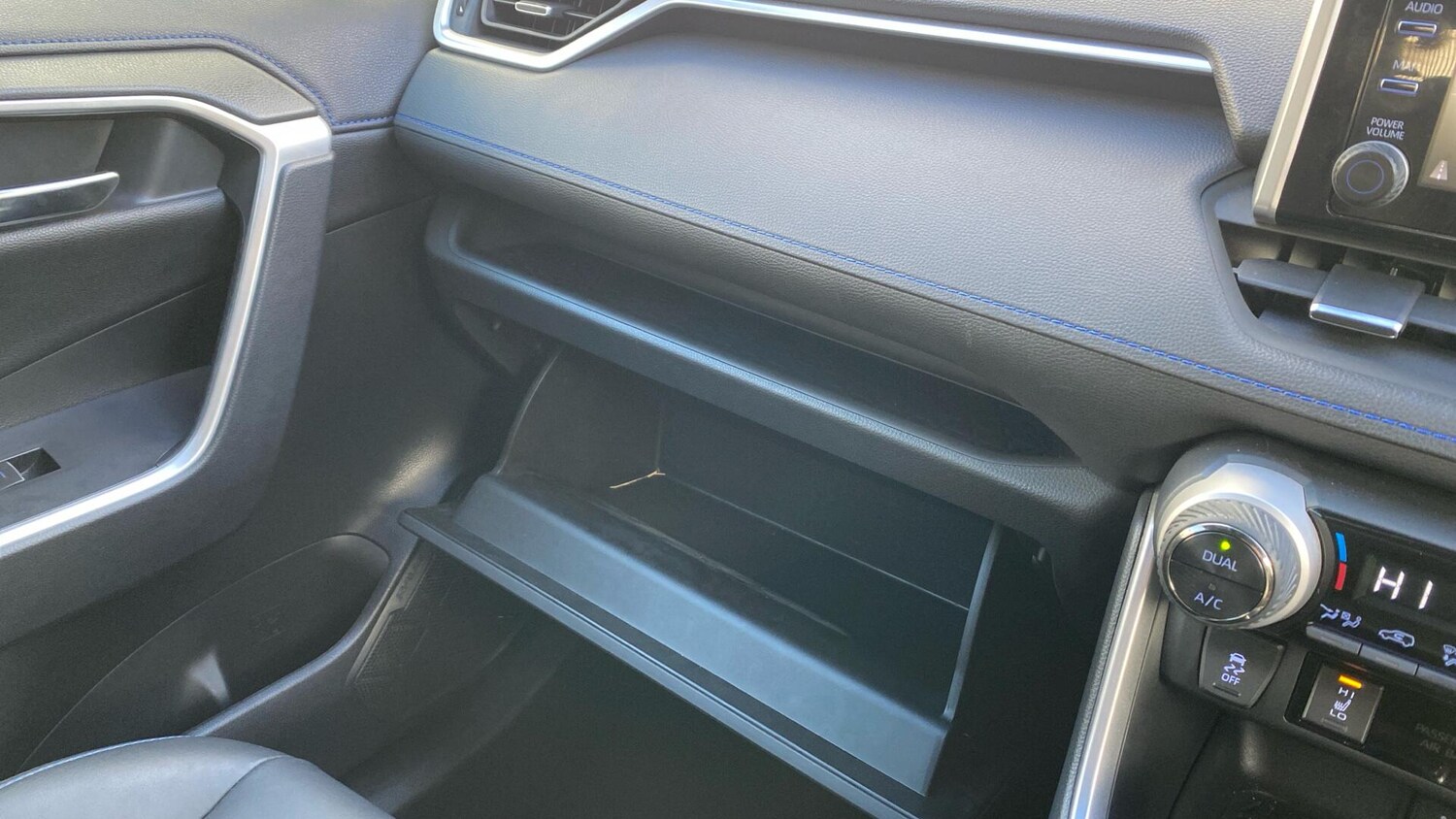 Used Toyota RAV4 for sale - 77175940: Photo 42