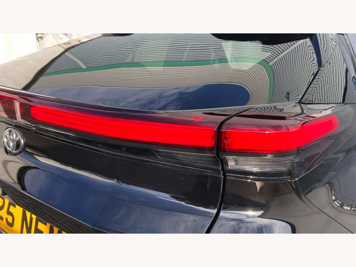 Used Toyota C-HR for sale - 77229961: Photo 23