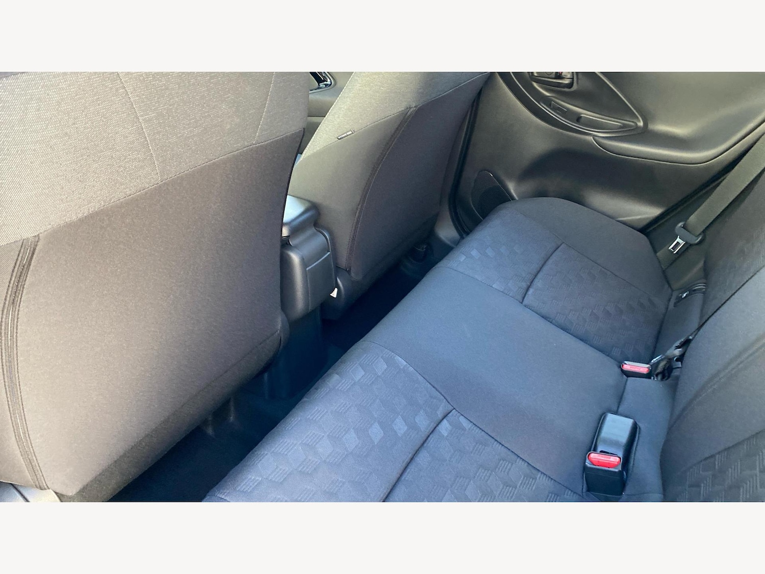 Used Toyota Yaris 2025 for sale - 77097991: Photo 15