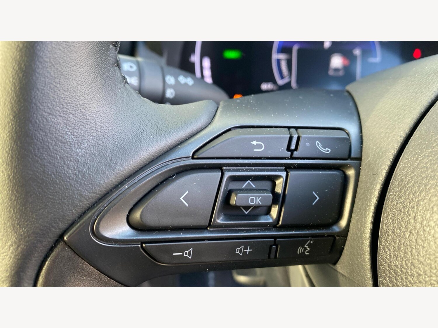 Used Toyota Yaris 2025 for sale - 77097991: Photo 29