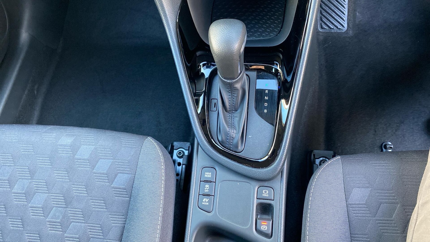 Used Toyota Yaris 2025 for sale - 77097991: Photo 39