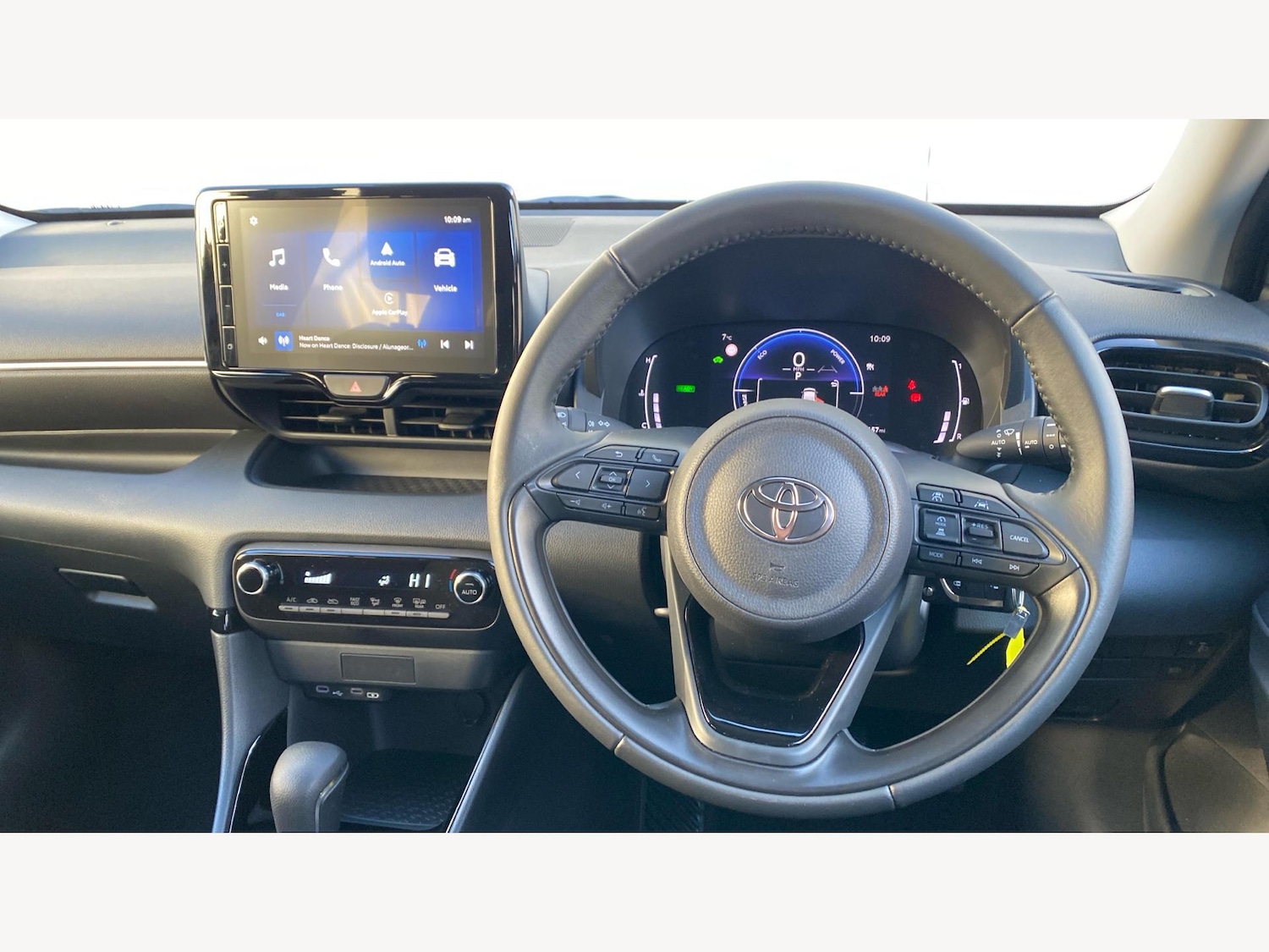 Used Toyota Yaris 2025 for sale - 77097991: Photo 8