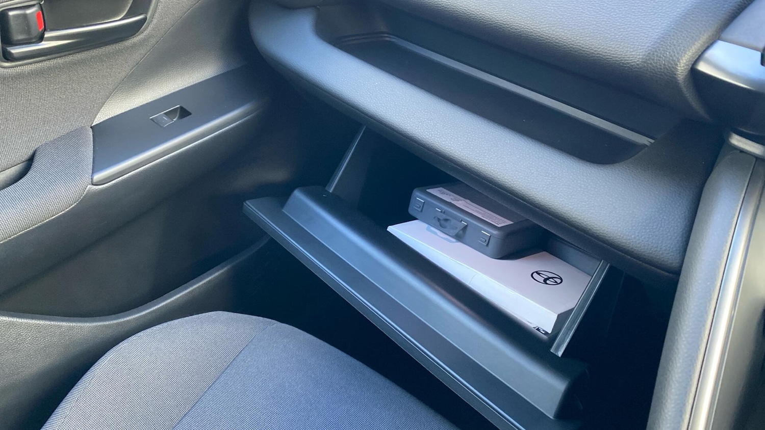 Used Toyota C-HR 2024 for sale - 78007258: Photo 44