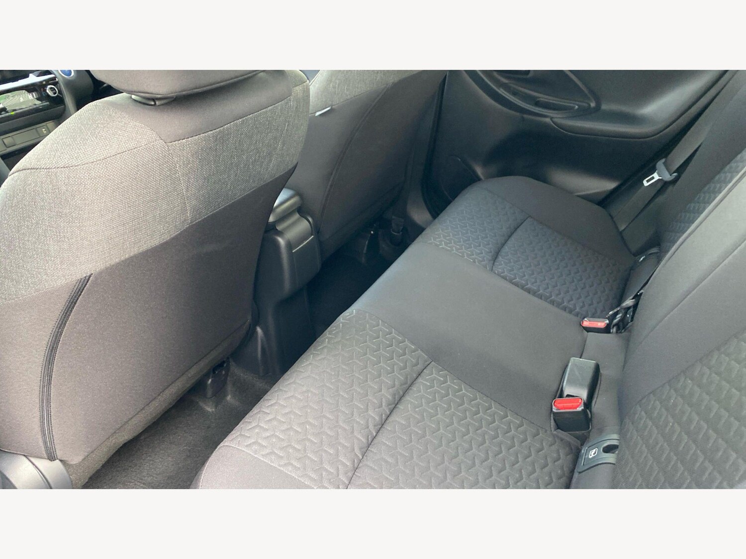 Used Toyota Yaris Cross 2023 for sale - 77783956: Photo 15
