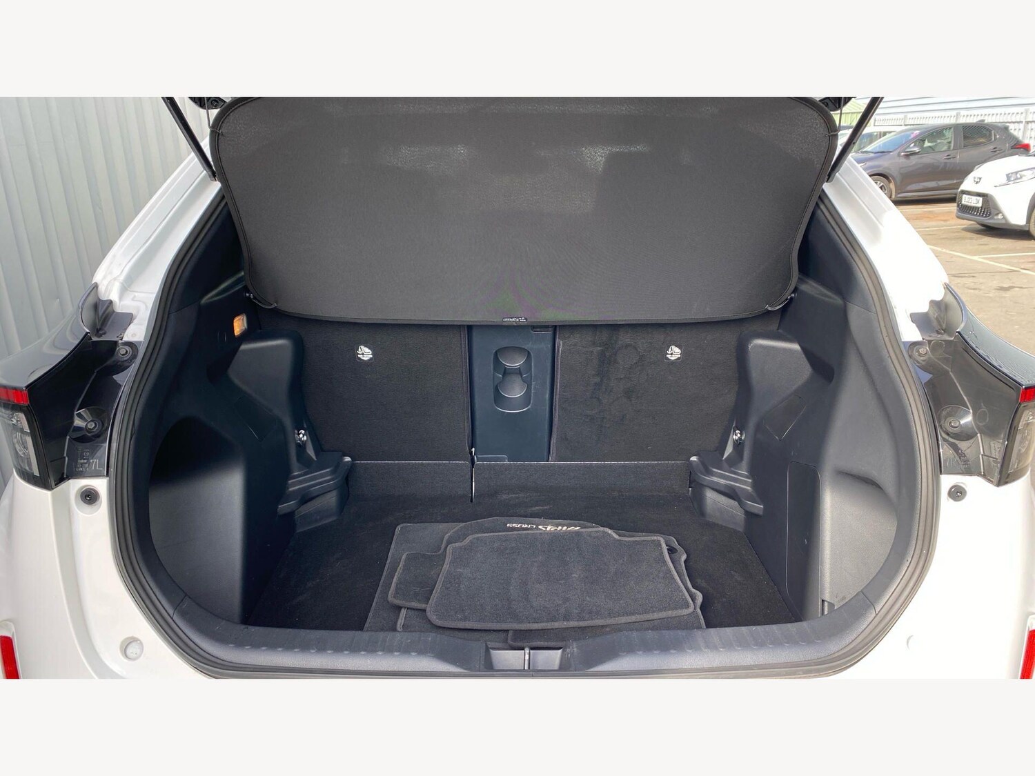 Used Toyota Yaris Cross 2023 for sale - 77783956: Photo 16