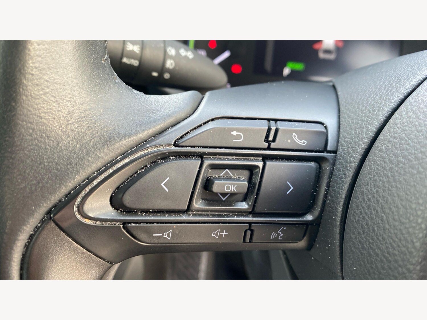 Used Toyota Yaris Cross 2023 for sale - 77783956: Photo 31