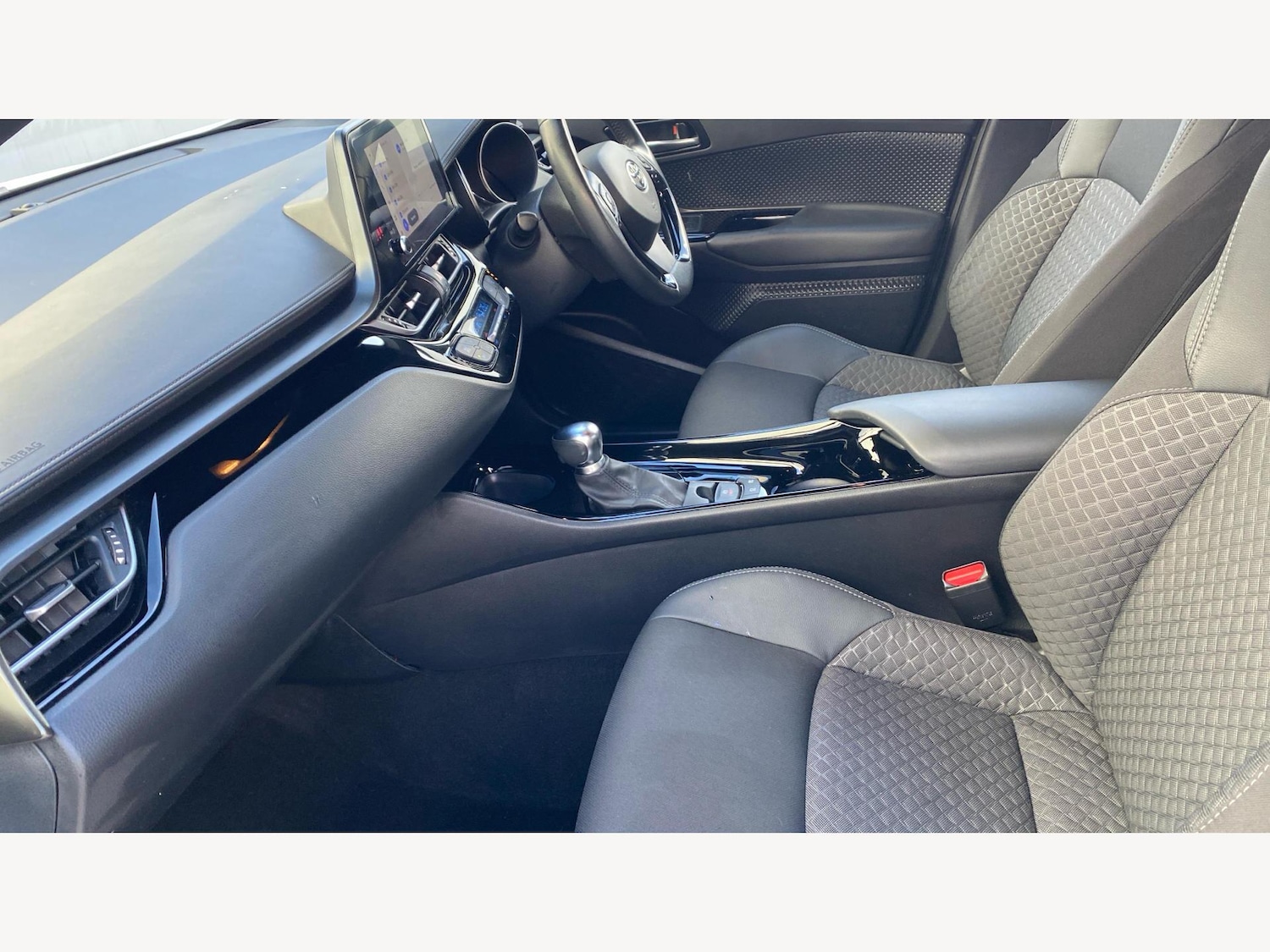 Used Toyota C-HR 2022 for sale - 76913751: Photo 12