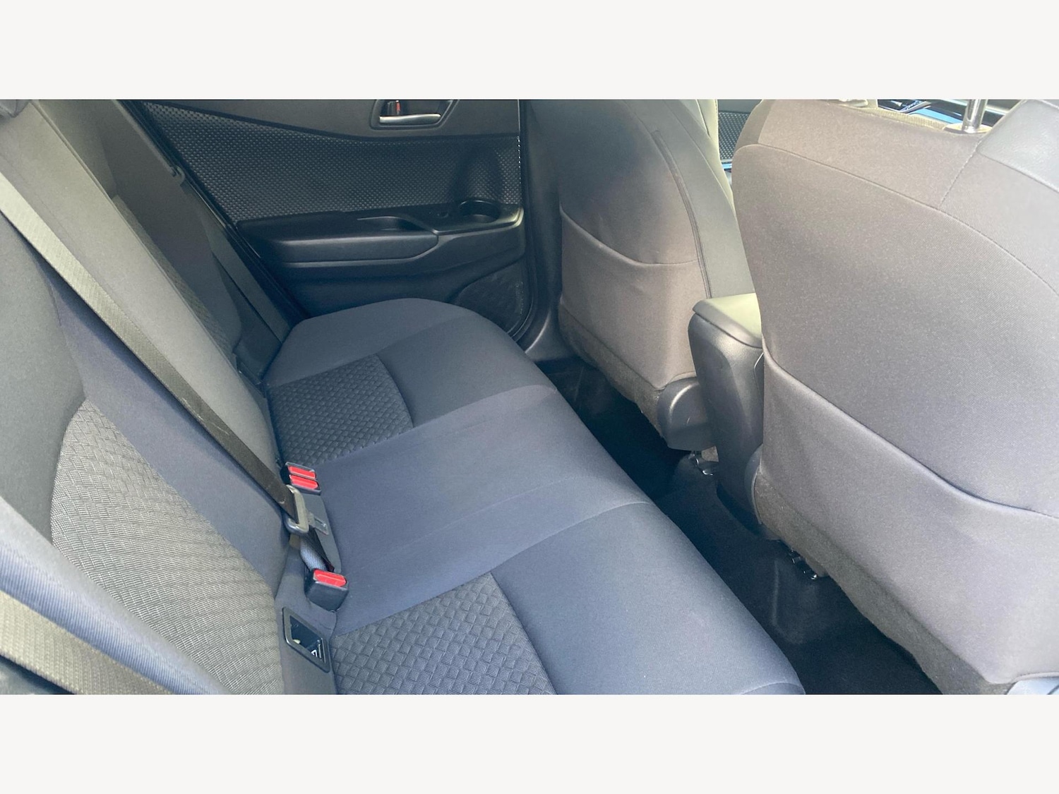 Used Toyota C-HR 2022 for sale - 76913751: Photo 14