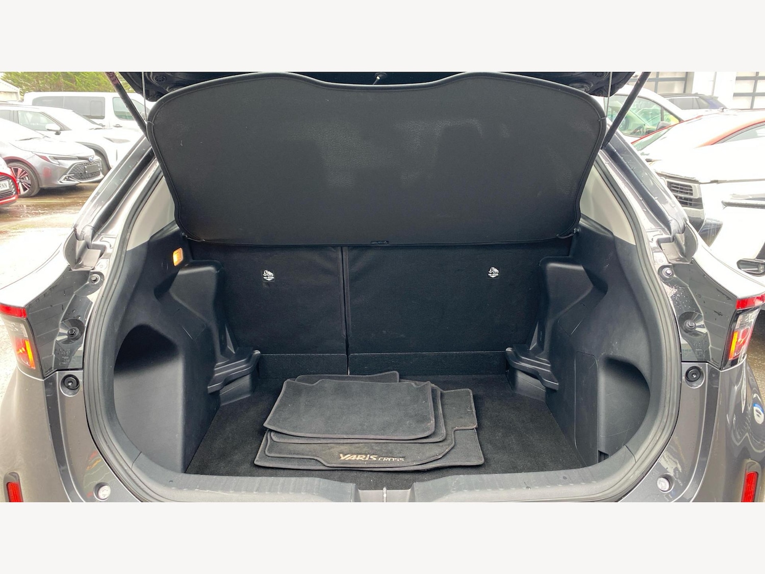 Used Toyota Yaris Cross 2022 for sale - 77237807: Photo 16