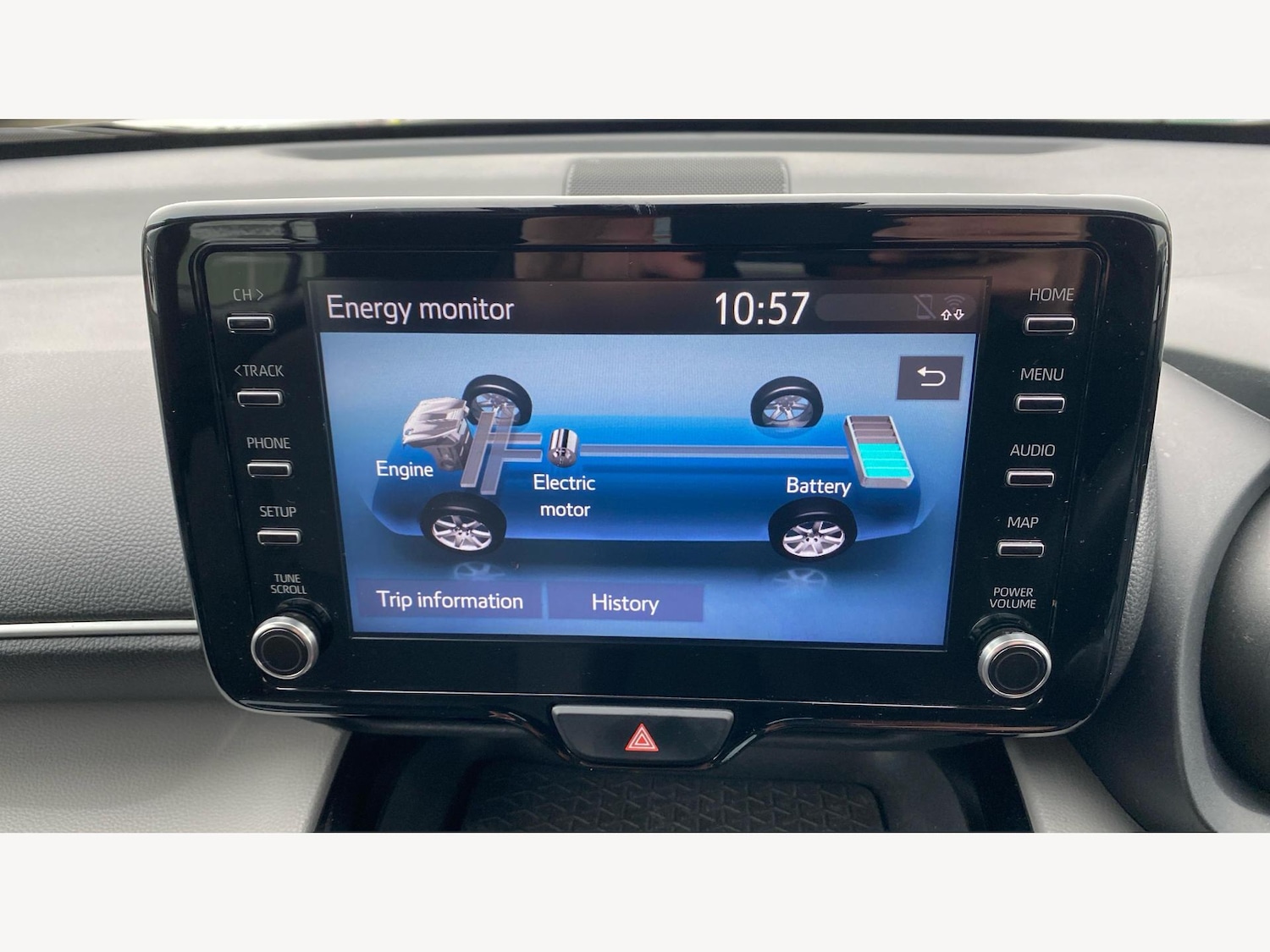 Used Toyota Yaris Cross 2022 for sale - 77237807: Photo 25