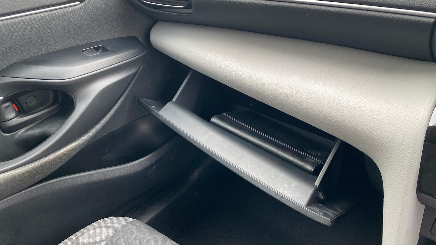 Used Toyota Yaris Cross 2022 for sale - 77237807: Photo 43