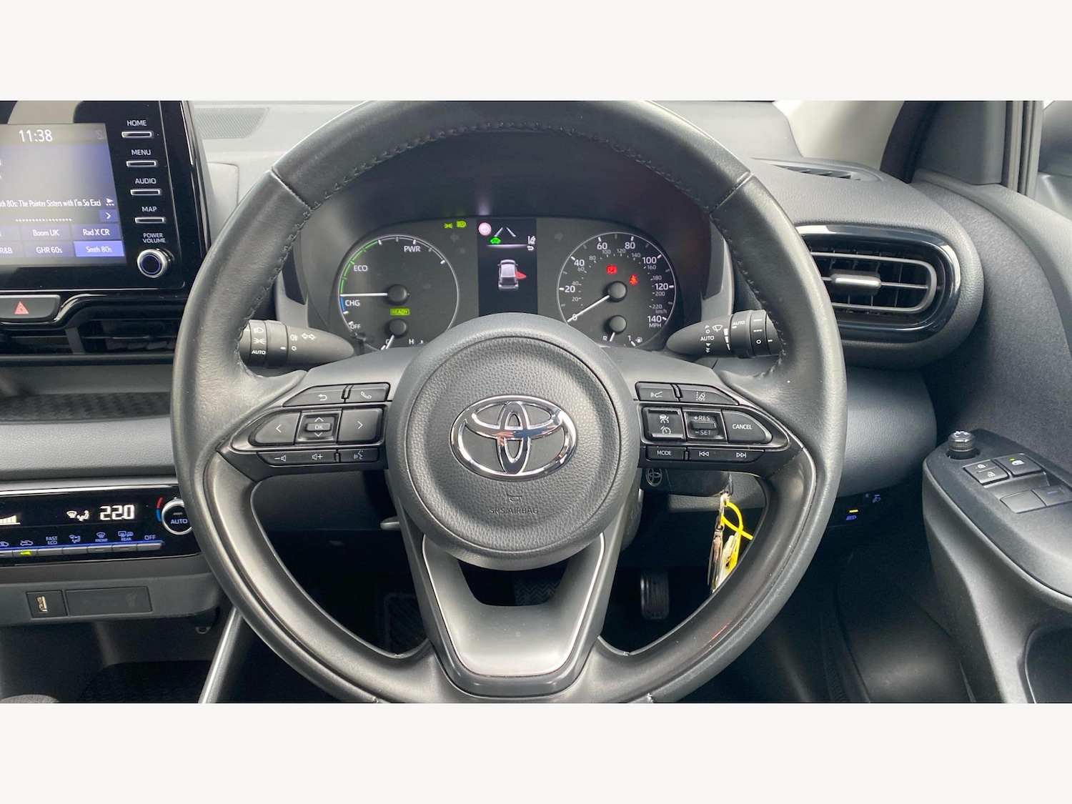 Used Toyota Yaris 2022 for sale - 77238174: Photo 10