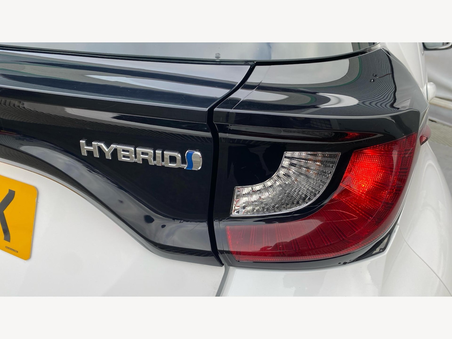 Used Toyota Yaris 2022 for sale - 77238174: Photo 22